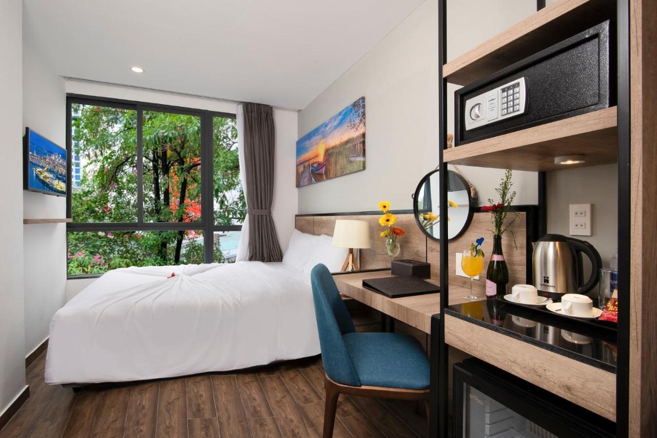 Golden Lotus Central Hotel Нячанг Экстерьер фото